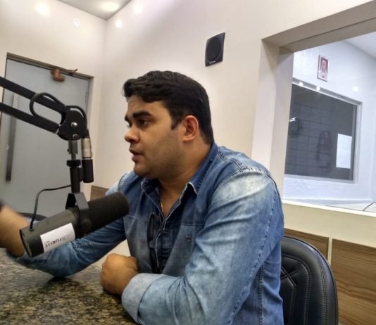 Anderson Maia diz que possível aproximação de Romero com o governo João Azevêdo é “Casuísmo Político”