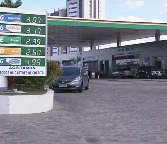 Segundo pesquisa do Procon de Campina Grande houve redução de 2,52% no preço médio do etanol