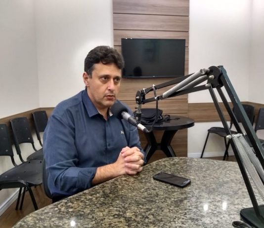 Vereador diz que gestão Veneziano saiu da PMCG com “carreta de processos”, e dispara: “O grupo dele não tem moral para falar de Romero”