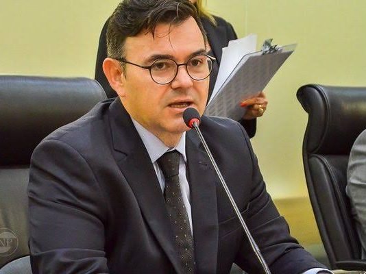 Raniery Paulino apela ao MPT para instaurar um dispositivo administrativo para fiscalizar as demissões na Educação da Paraíba