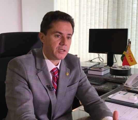 Veneziano destina emenda de R$ 2 milhões para ações de combate ao coronavírus na Paraíba