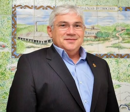 Ex-prefeito de Pedra Lavrada, Tota Guedes, tem bens bloqueados na Justiça