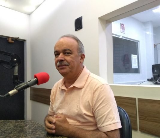 Inácio Falcão ouve sugestões dos campinenses e afirma que “Campina tem jeito, falta gestão”