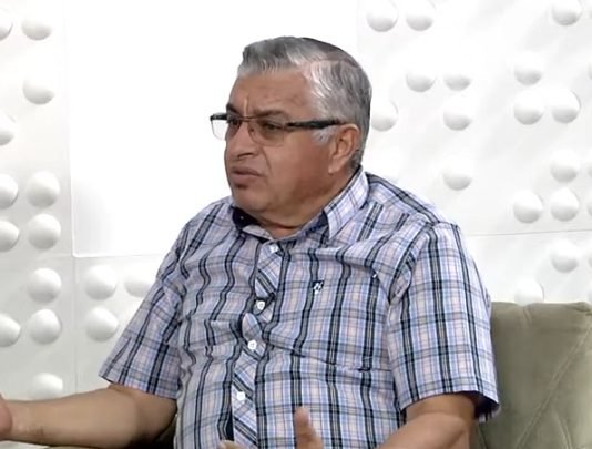 Adriano Galdino lamenta morte do ex-vereador e jornalista Assis Costa