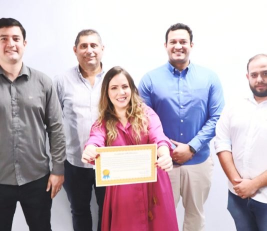 Equipe de neuroradiologia do Sistema Hapvida tem artigo científico condecorado por revista científica