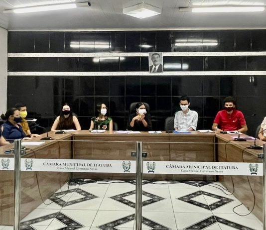 Primeiro Projeto de Lei aprovado pelo Parlamento Jovem de Itatuba homenageia vítimas da Covid-19