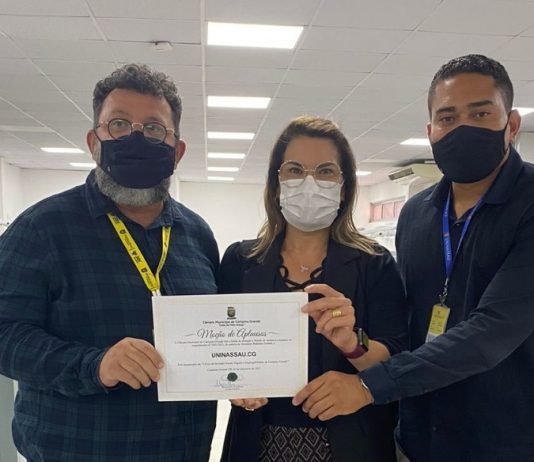 UNINASSAU recebe moção de aplausos em Câmara Municipal
