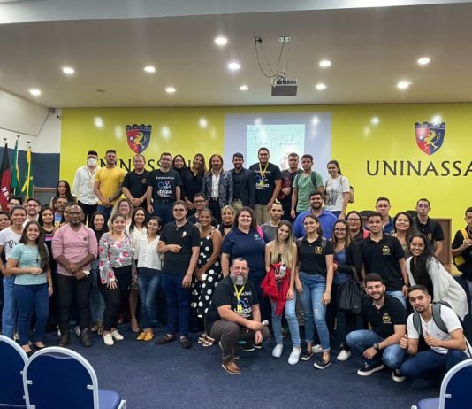 UNINASSAU realiza palestra com Flávio Capitulino