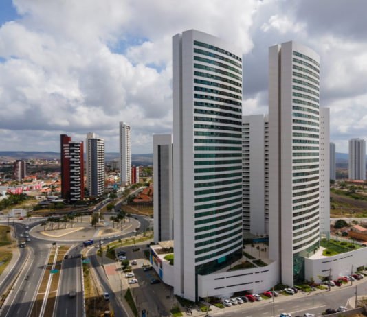 Seja para morar ou trabalhar, o Heron Marinho Business & living reúne atrativos para uma rotina de conforto e praticidade