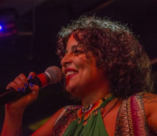 Projeto leva poesia para cidades do interior da Paraíba