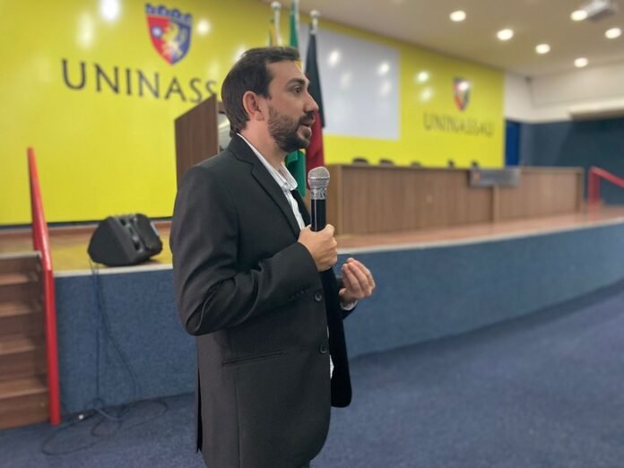 Visita presidente CRMV-PB a UNINASSAU (1)