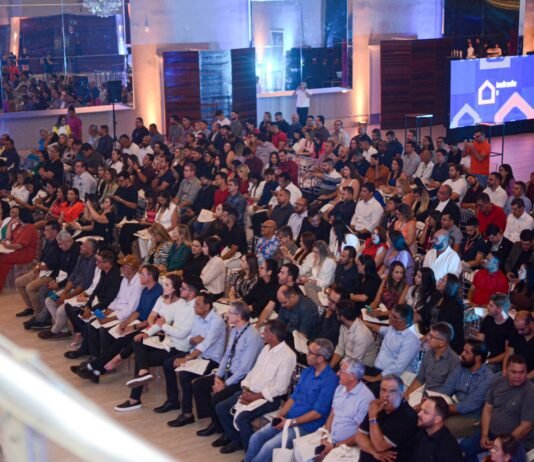 Noite de Festa para apresentar o “Acquaville Class Residence” aos profissionais do mercado imobiliário de Campina Grande