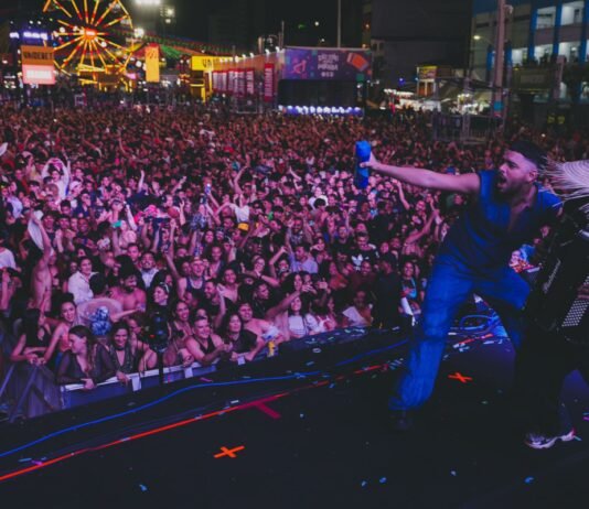 Beats e Pedro Sampaio esquentam o Maior São João do Mundo