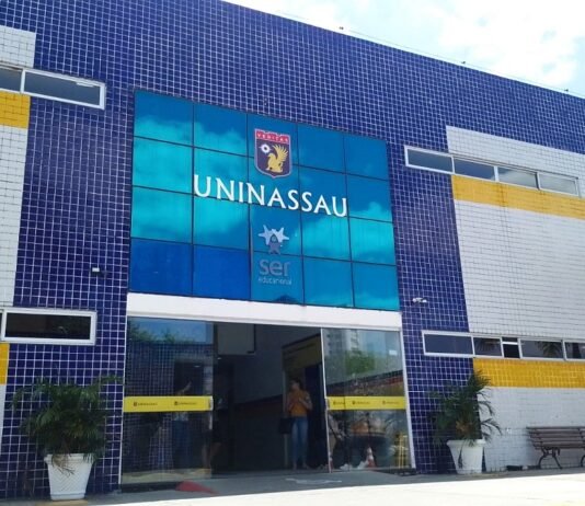 Instituição de ensino superior oferta vagas de empregos em Campina Grande