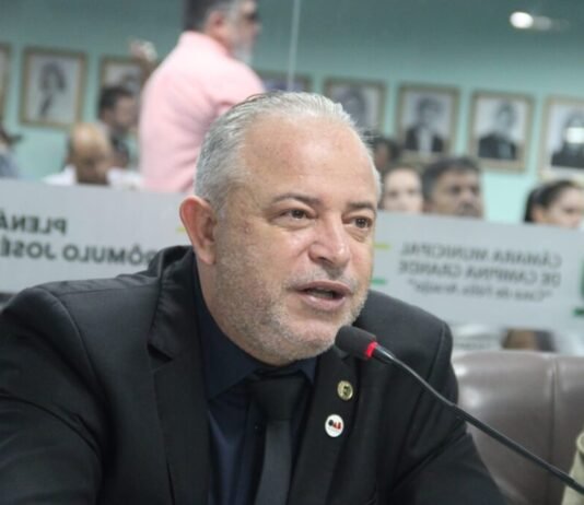 Vereador Anderson Pila propõe Medalha de Honra ao Mérito em homenagem à Vereadora Maria Lopes Barbosa