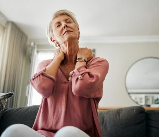 Entenda a importância do fisioterapeuta no tratamento da fibromialgia