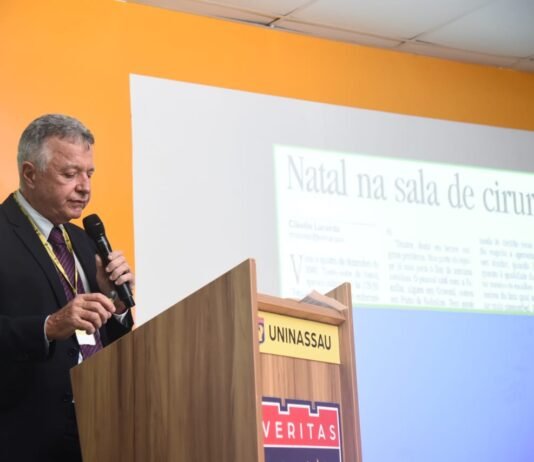 UNINASSAU realiza palestra sobre transplante de fígado