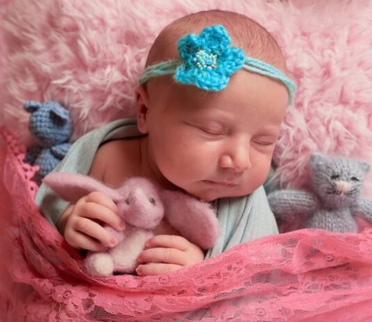 Fenômeno dos bebês reborn levanta debates sobre os limites entre afeto, fantasia e saúde mental