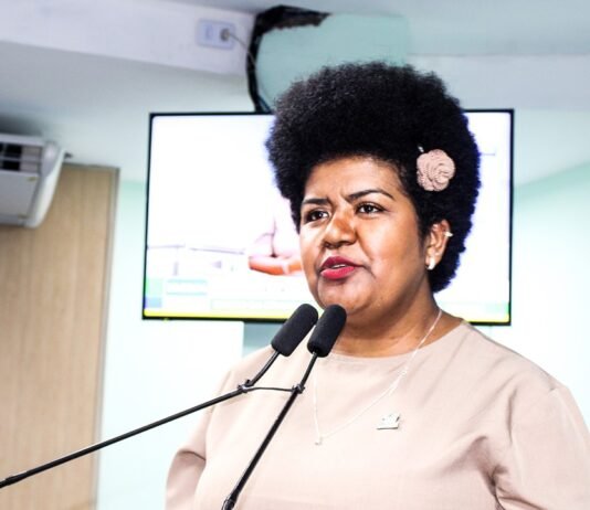 Jô Oliveira alerta para falta de crescimento na projeção de recursos para a Saúde em 2026