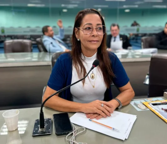 Produção: Aninha Cardoso tem 14 projetos aprovados na Câmara de Campina Grande