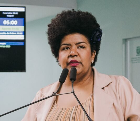 Jô Oliveira alerta para o atraso de até sete meses nos repasses das subvenções sociais às entidades assistenciais do município