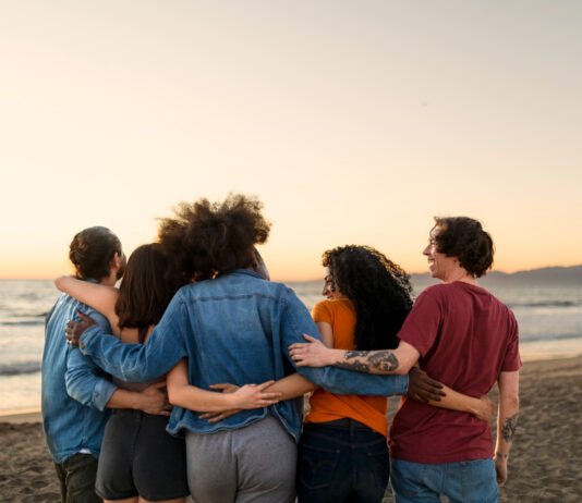Saiba a importância das boas amizades para a saúde mental