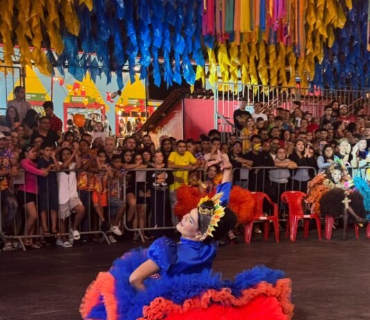 Festival Estrelas de Campina celebra a tradição das quadrilhas juninas na Pirâmide do Parque do Povo