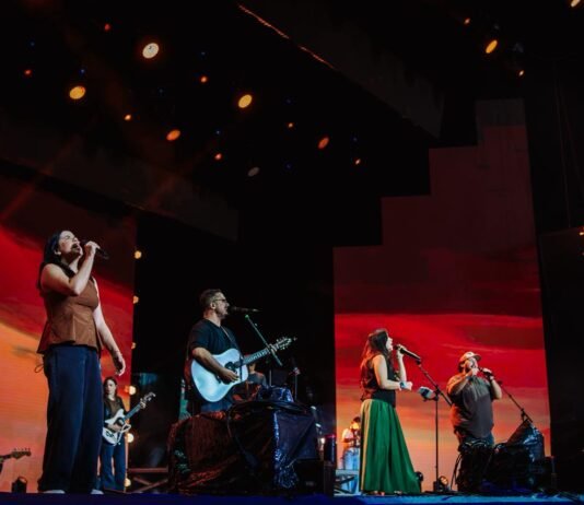 Fé e emoção marcam noite evangélica n’O Maior São João do Mundo