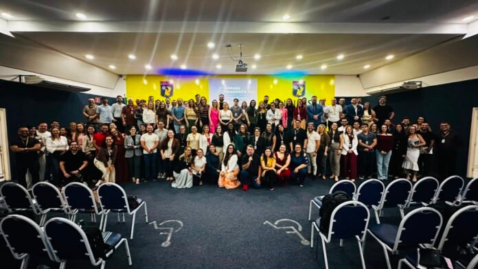 3- Equipe acadêmica da UNINASSAU Campina Grande que participou da Semana Pedagogica III (2)